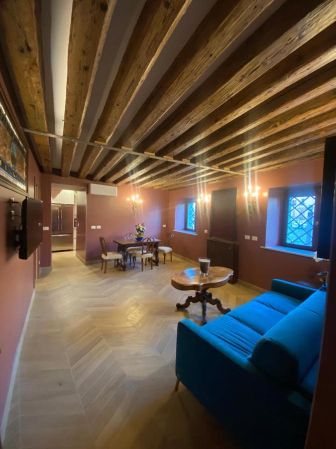 Apartment Dimora Contarini Charm On Grand Canal Venedig