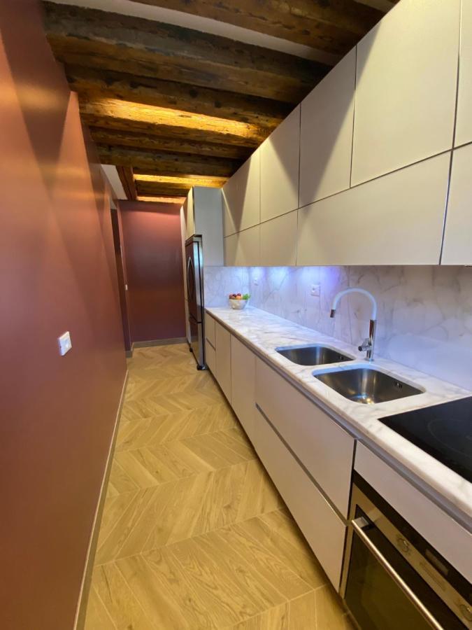 Apartment Dimora Contarini Charm On Grand Canal Venedig