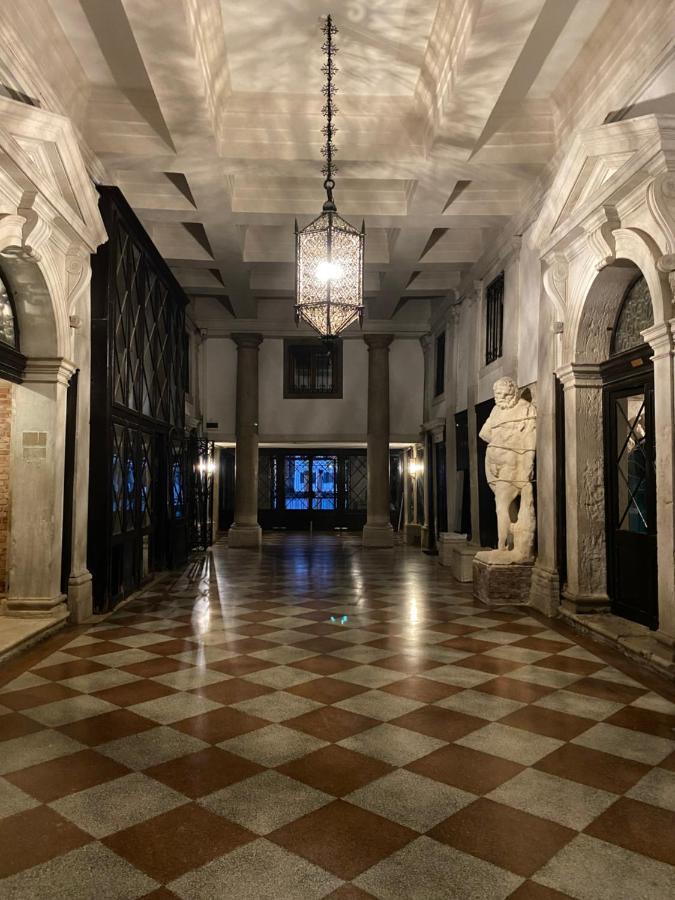 Dimora Contarini Charm On Grand Canal Apartment